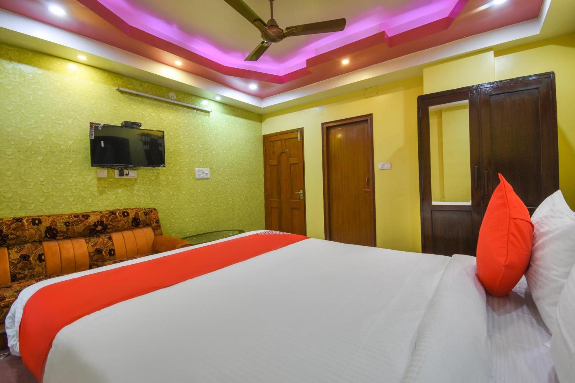 Hotel O Pinnacle Tower Calcutta  Esterno foto
